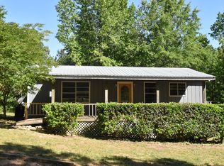 868 Peckerwood Rd, Jacksons Gap, AL 36861