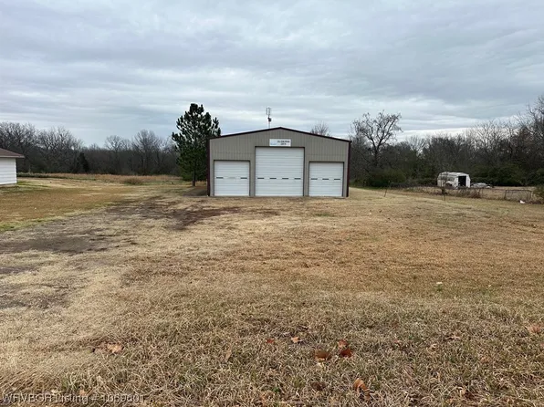 18710 Stoney Point Rd, Spiro, OK 74959
