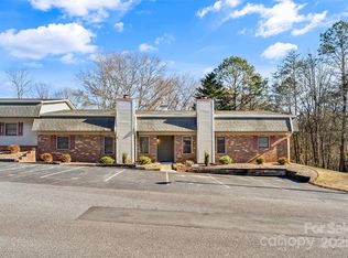 232 14th Ave SE APT E, Hickory, NC 28602