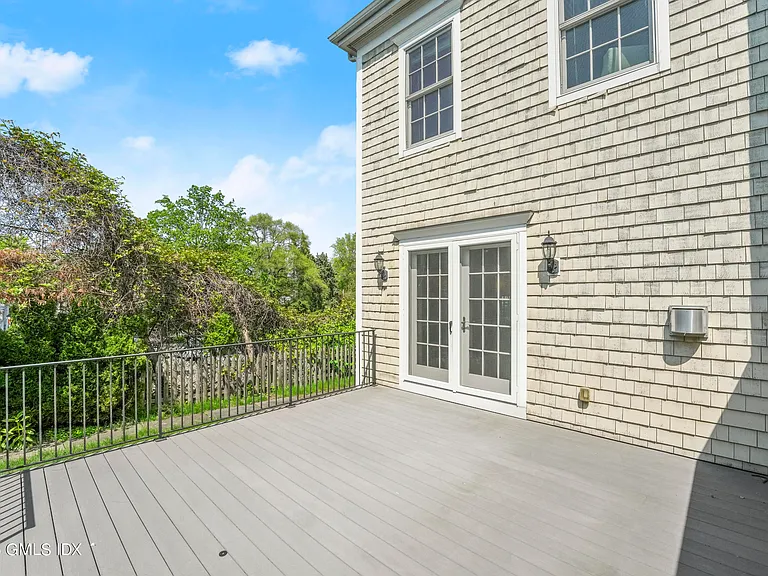 26 Edgewood Ave #1 — Photo 30
