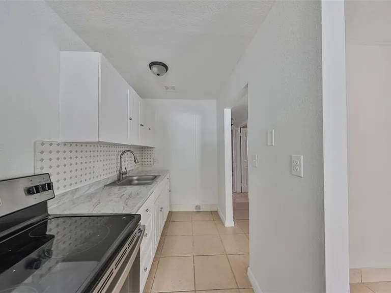 11708 Balm Riverview Rd — Photo 30
