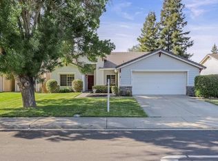 2733 Briarcliff Dr, Riverbank, CA 95367