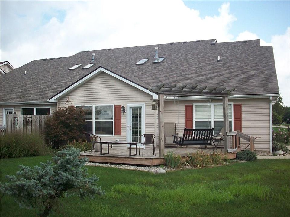 2nd image of 12133 Sugar Creek Rd