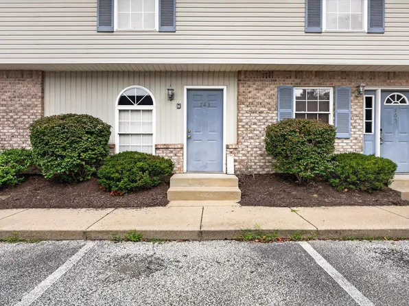 763 E Sherwood Hills Dr, Bloomington, IN 47401