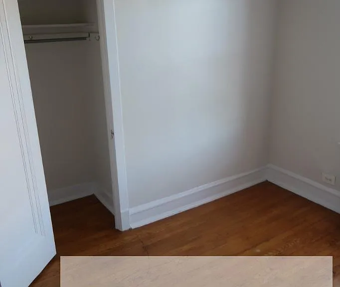 1749 W Devon Ave #3 — Photo 8