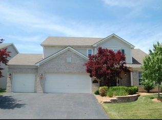 2669 Dunrobin Cir, Aurora, IL 60503