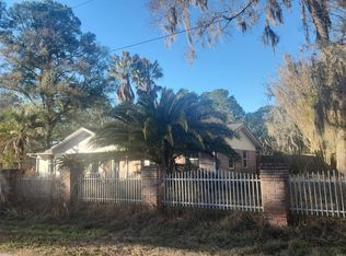 6069 Adams Rd, Macclenny, FL 32063