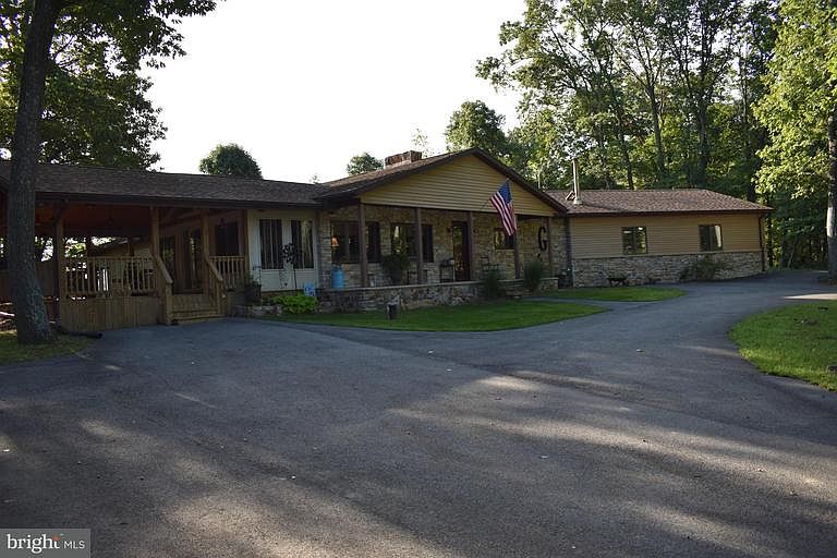 1st image of 323 S Mountain Top Dr