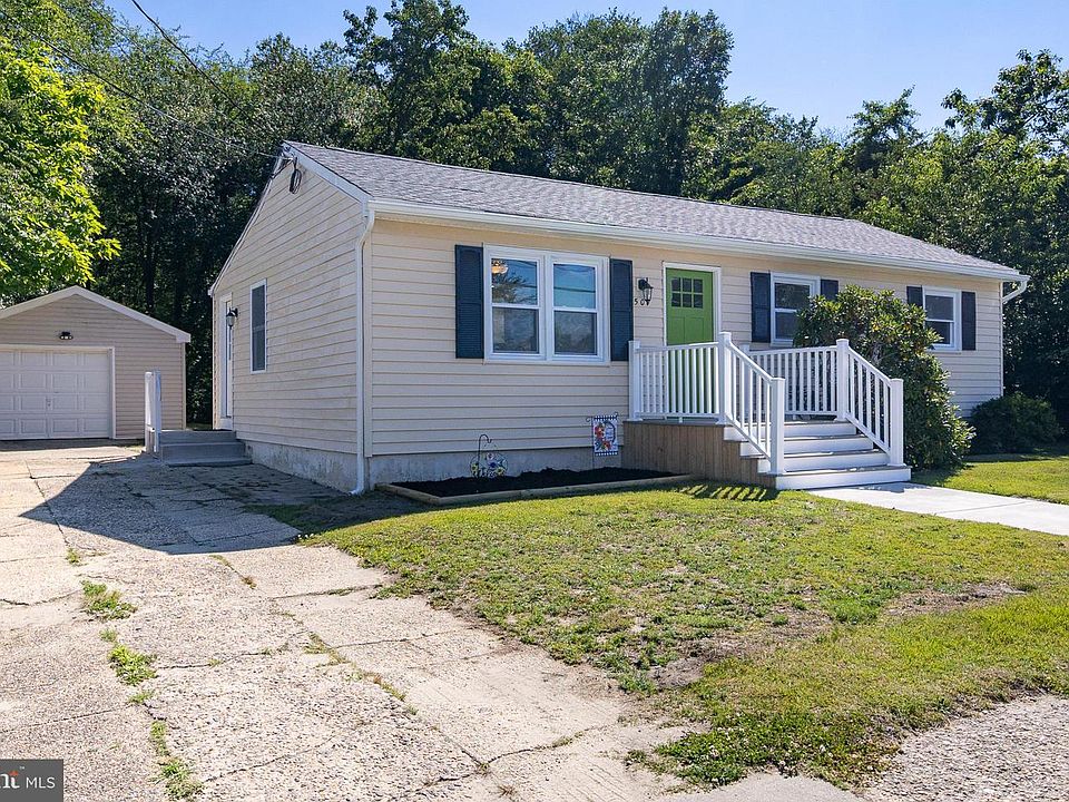 1st image of 507 Berkeley Dr