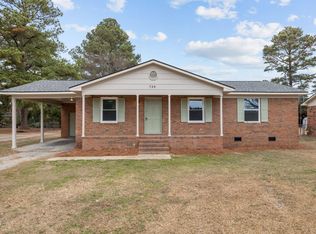 739 Carolina Dr, Dunn, NC 28334