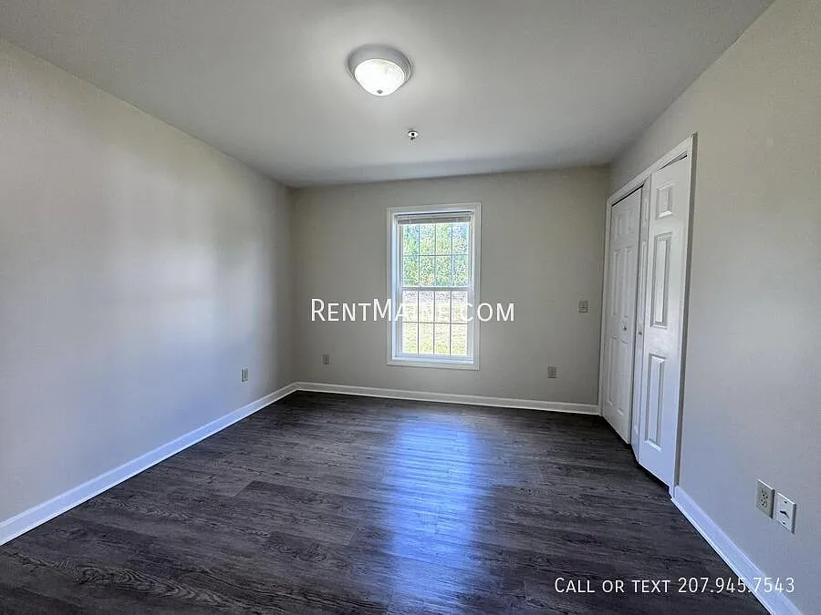 2 bed, $1,300 — Photo 3