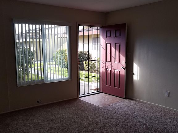 3rd image of 3217 W Cabot Dr APT 2