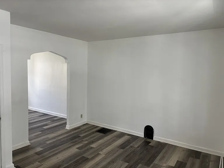 513 Bergen St — Photo 3