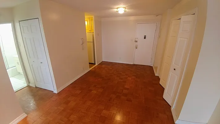 Rented by Metro Garden Realty NYC | media 43
