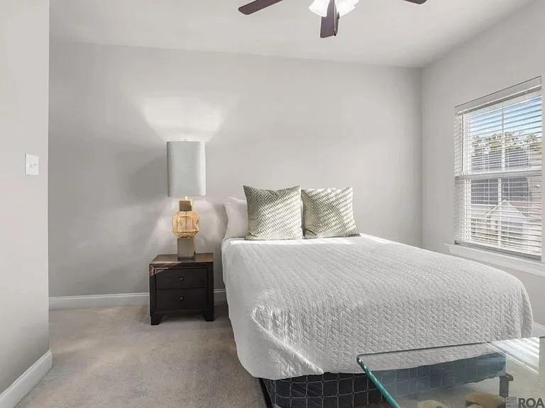 8123 Stonelake Circle East Ave — Photo 9