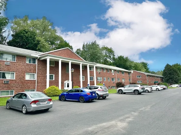 72 Barrett St Unit 108, Northampton, MA 01060