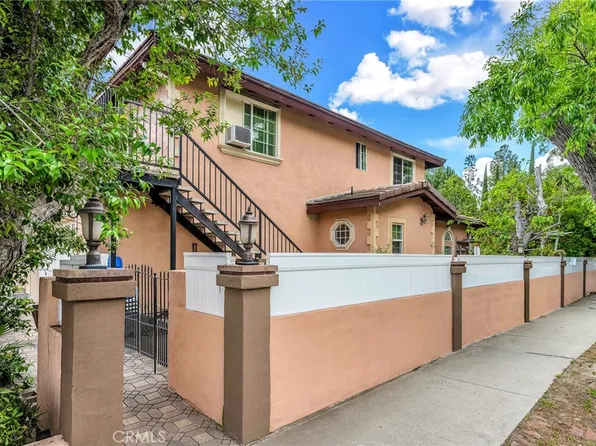 8331 Joan Ln, Canoga Park, CA 91304