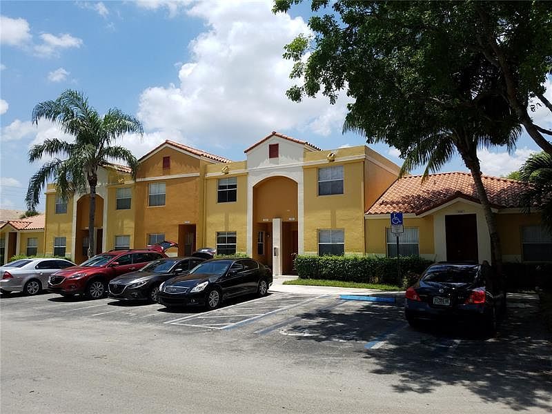 1st image of 4009 NW 90th Ave #4009
