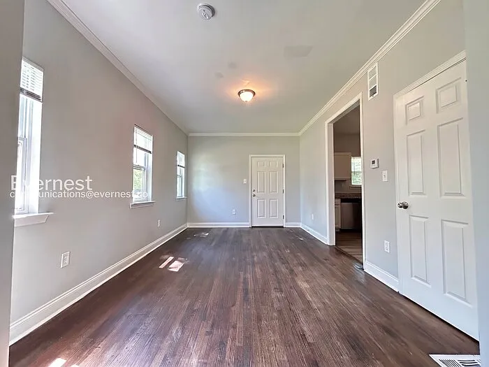 838 Ridge Ave NW — Photo 10
