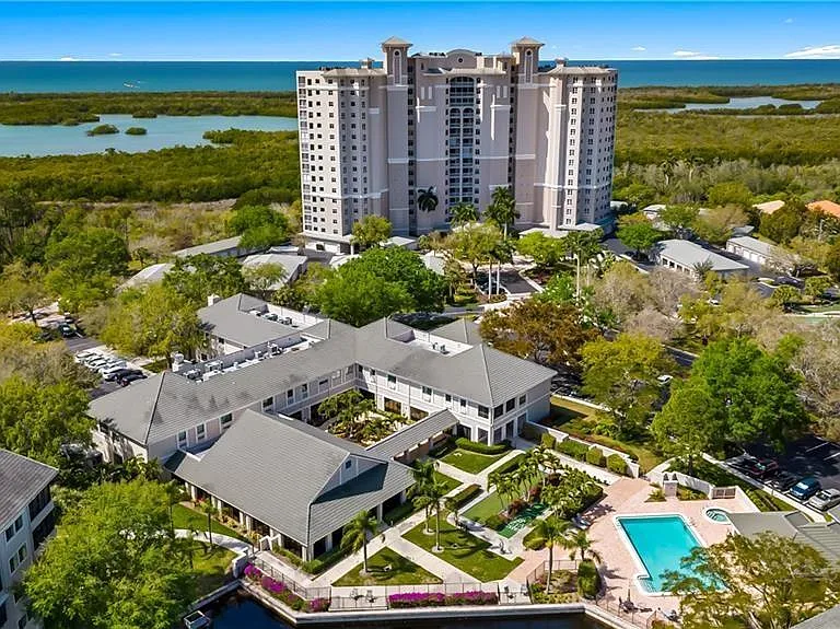 900 Arbor Lake Dr #9-101 — Photo 29