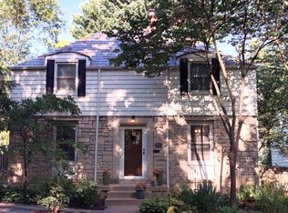 1062 Grandview Ave, Grandview, OH 43212