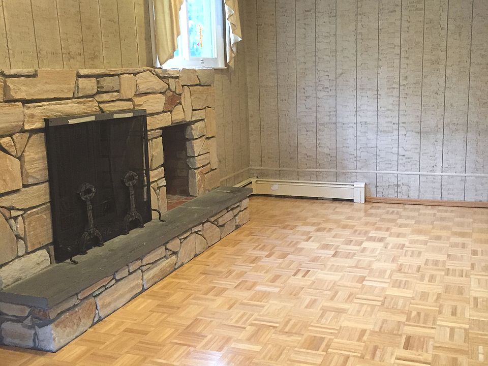 1st image of 69 Hicks Ln