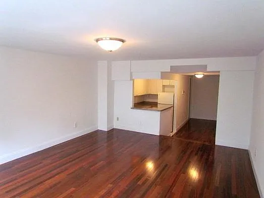 Rented by Mirador Real Estate | media 11