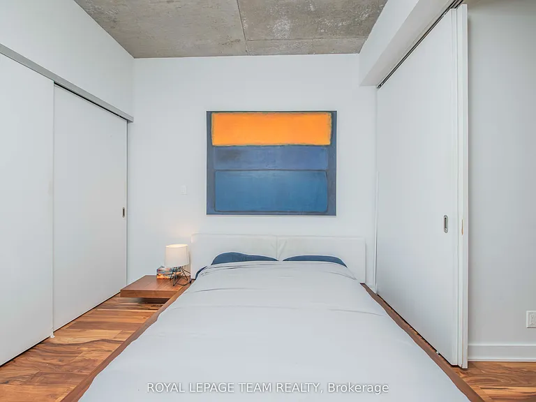 360 McLeod St #306 — Photo 15