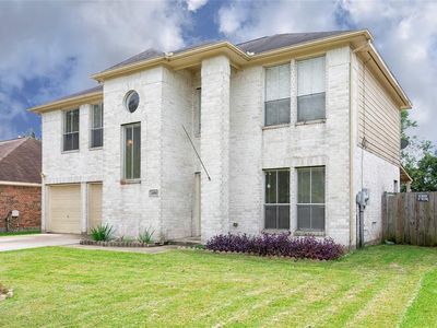 2850 Community Dr, Alvin, TX, 77511