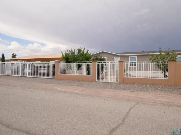 2521 S Granite St, Deming, NM 88030
