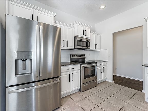 5th image of 670 Morningside Dr