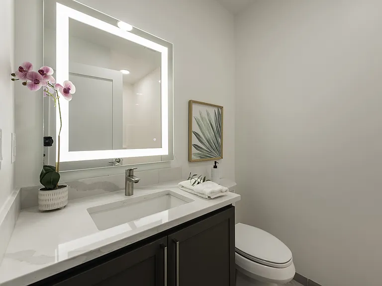 Maple Square Apartments — Photo 24