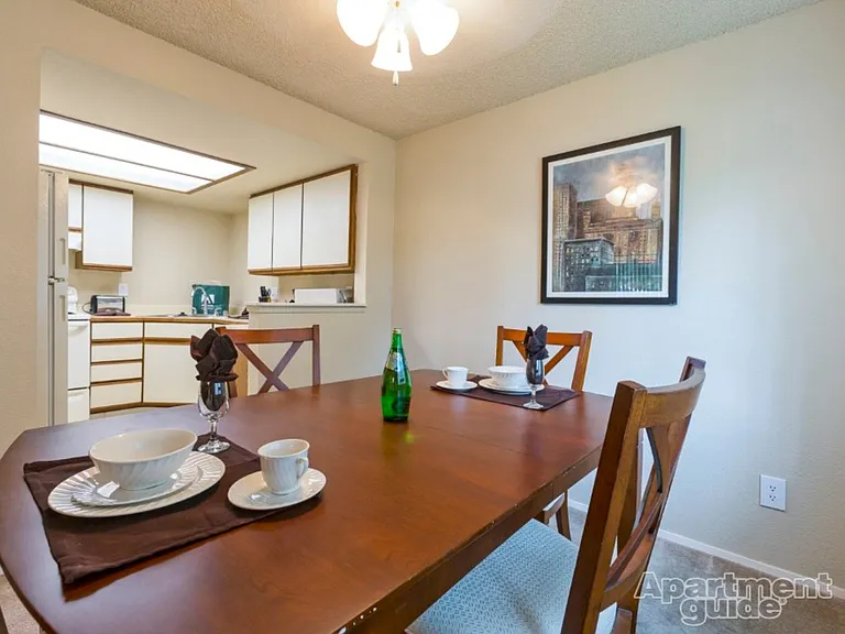Bennett Properties Inc. DBA Villa Bonita — Photo 20