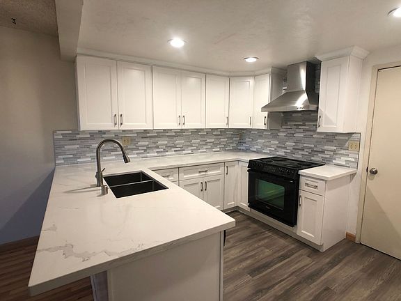 5th image of 6560 Copperwood Cir