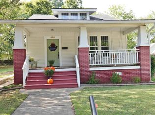 933 Faulkner St, Conway, AR 72034