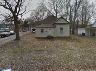 346 McFall St, Benton, IL 62812