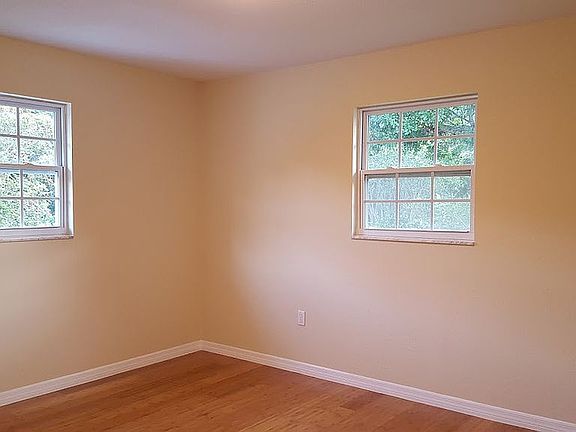 3rd image of 5423 Orange Valley Dr