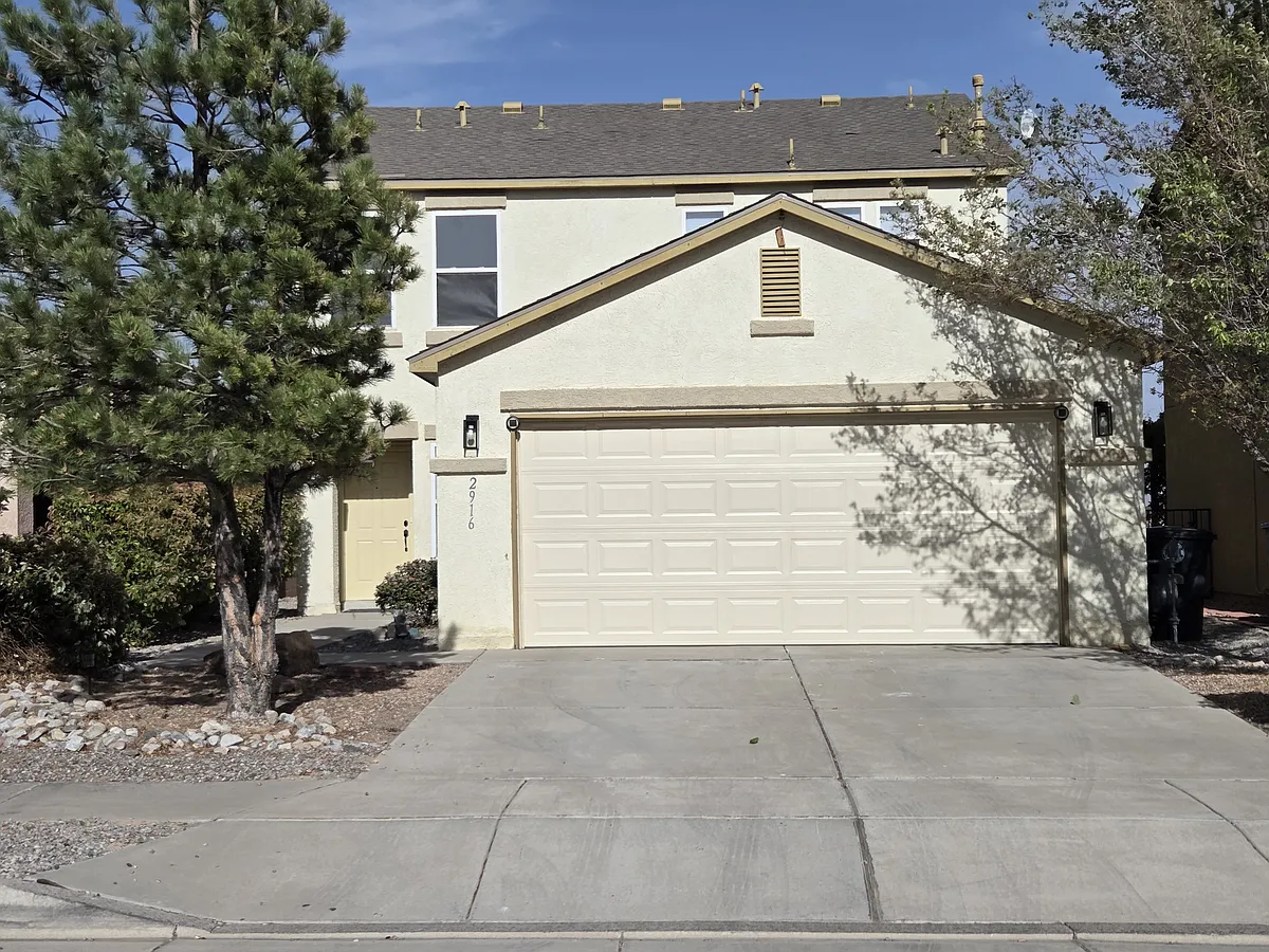 Building Photo - Gault Trl SW
