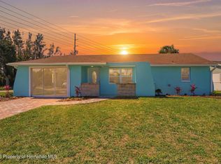 7608 Yachtsman Dr, Hudson, FL 34667