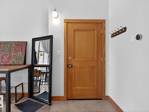 5th image of 10134 100th St NW #801