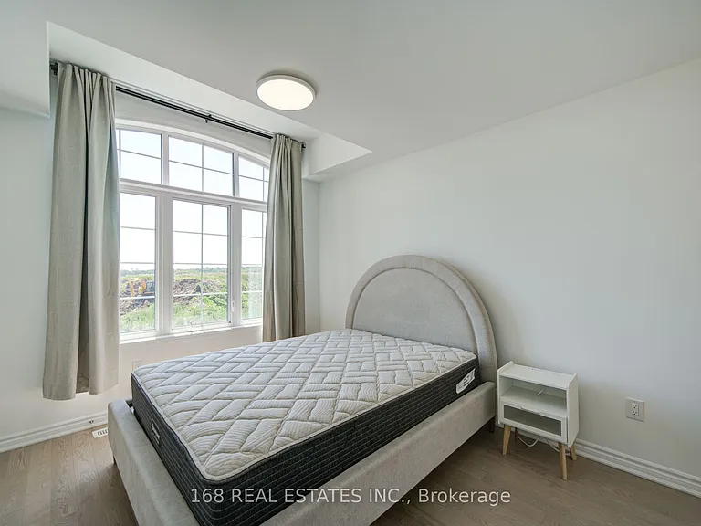 44 Azure Dr — Photo 42