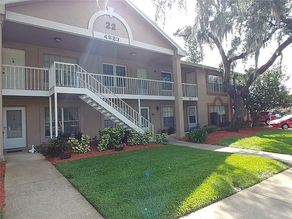 2nd image of 4923 Sunnybrook Dr Unit 24