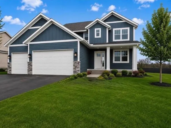 635 Parkside Ct, Eagan, MN 55123