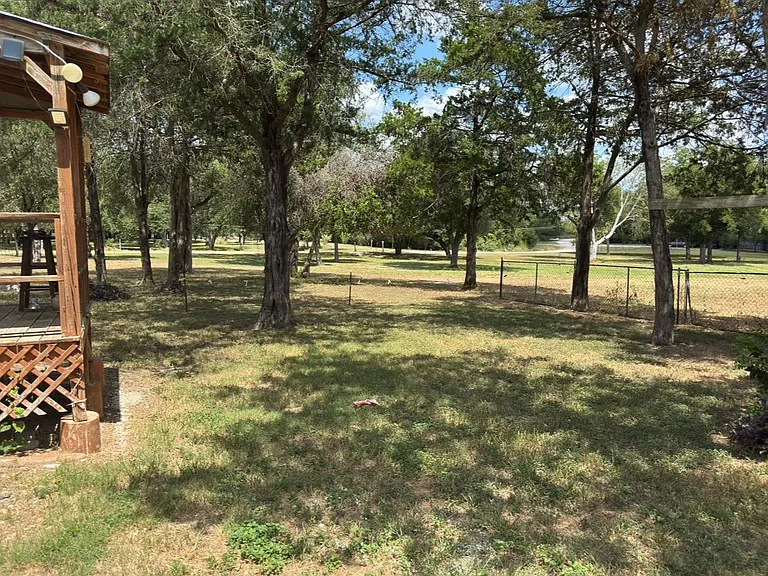 301 Whitetail Ln — Photo 31