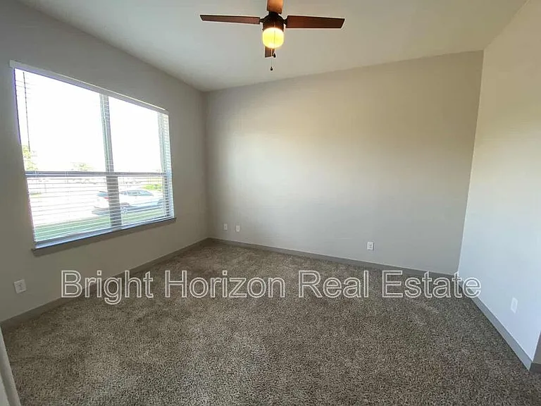 3629 Valley Vista Dr #701 — Photo 10