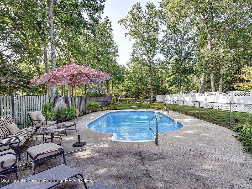 1st image of 47 Mount Vernon Drive