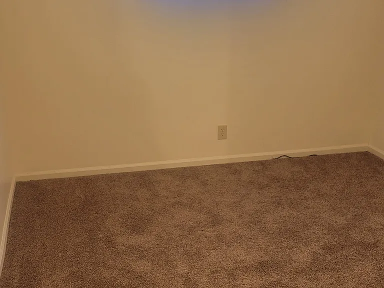 111 S Lakeside Dr #8 — Photo 9