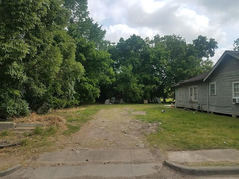 1st image of 3107 Anita St