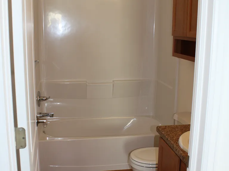 300 W Simpson St #B — Photo 2