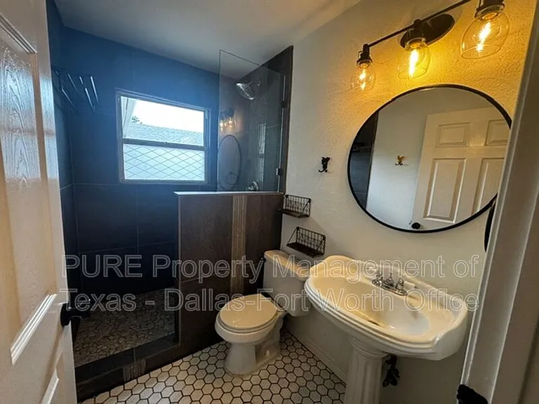 2021 Bluebonnet Dr — Photo 15